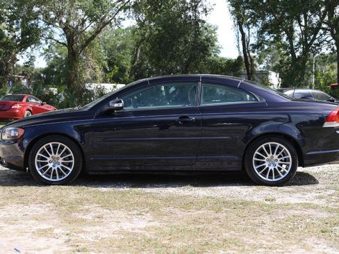 Used 2008 Volvo C70 T5 image 3