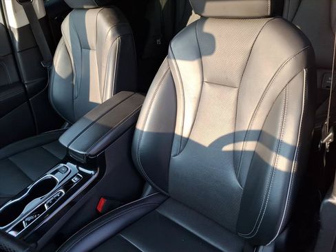 Certified 2023 Buick Envision Essence FWD image 18