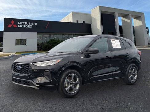 Used 2024 Ford Escape ST-Line image 1