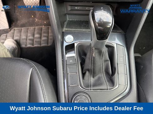 Used 2024 Volkswagen Tiguan SE AWD/4WD image 23