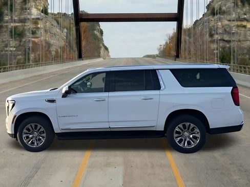 New 2026 GMC Yukon XL Denali RWD image 5