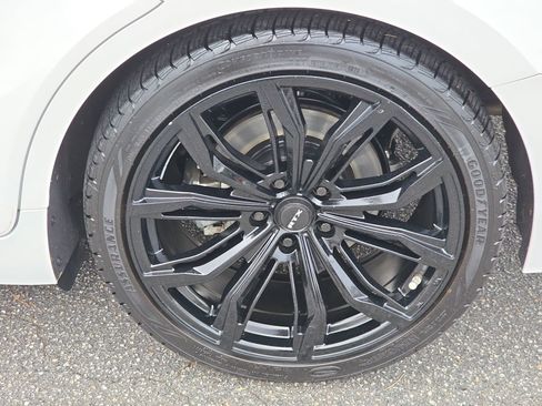 Used 2022 Lexus IS 300 w/ Premium Package image 33