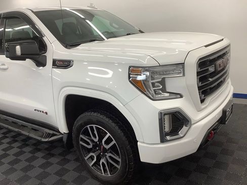 Used 2022 GMC Sierra 1500 AT4 w/ AT4 Premium Package image 23