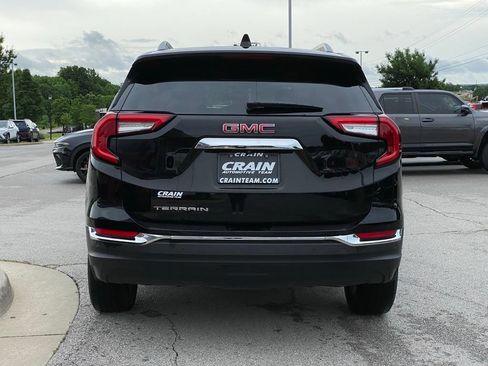 Used 2024 GMC Terrain SLT FWD image 5