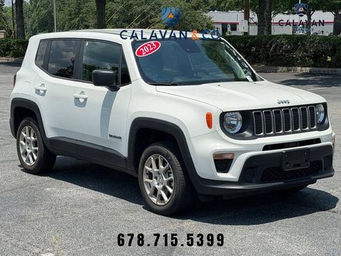 Used 2023 Jeep Renegade Latitude AWD/4WD image 1