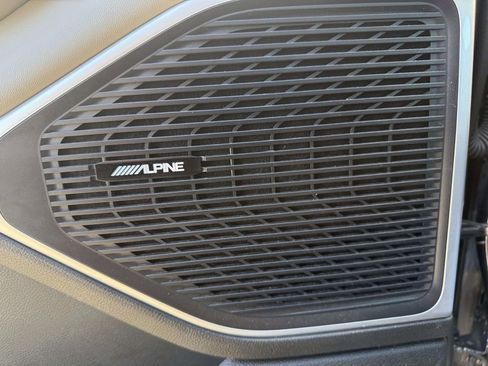 Used 2023 Jeep Wagoneer Series II w/ Convenience Group I image 14