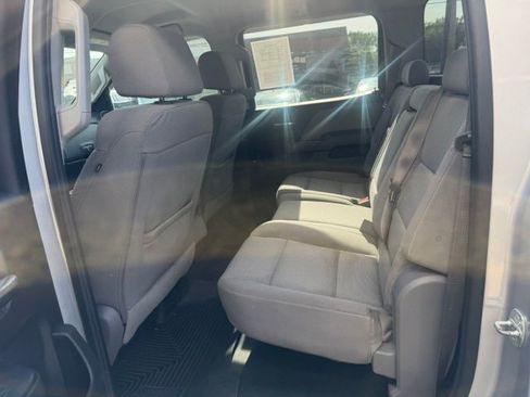 Used 2016 Chevrolet Silverado 2500 W/T w/ WT Convenience Package AWD/4WD image 9