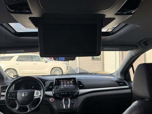 Used 2018 Honda Odyssey EX-L image 18