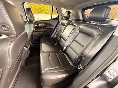 Used 2019 GMC Terrain SLT w/ Preferred Package image 19