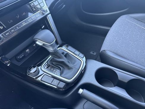 New 2026 Kia Seltos S FWD image 23