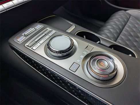 Used 2025 Genesis GV70 3.5T Sport w/ Sport Prestige Package image 6