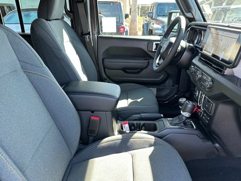 New 2026 Jeep Wrangler Unlimited Sport AWD/4WD image 15