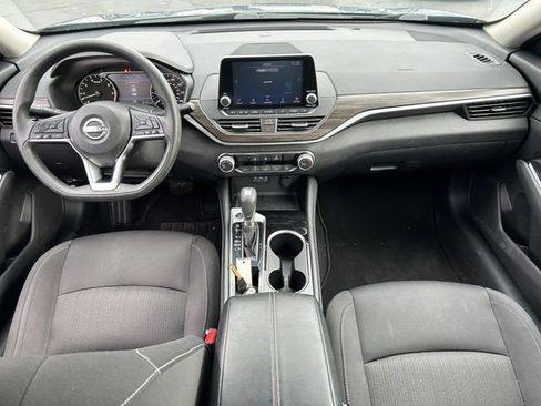 Used 2023 Nissan Altima 2.5 SV FWD image 26