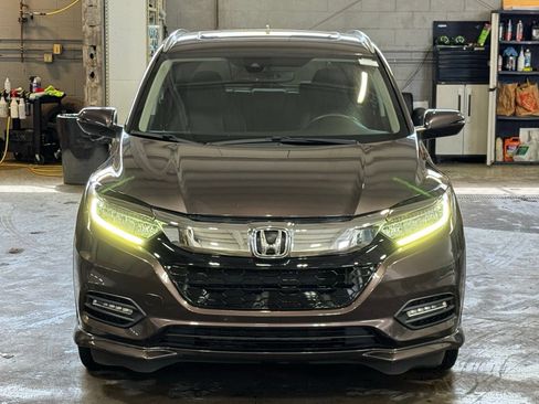 Used 2020 Honda HR-V Touring image 10