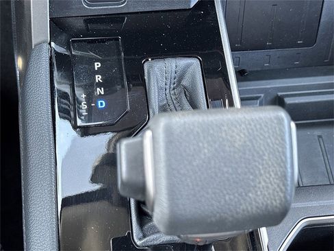 Used 2023 Toyota Tundra Limited image 10