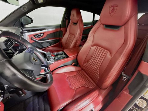 Used 2019 Lamborghini Urus image 7