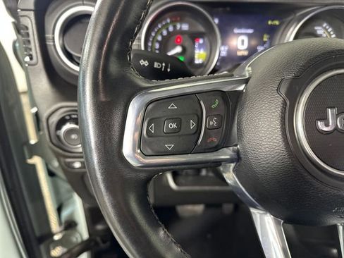 Used 2023 Jeep Wrangler Unlimited Sahara w/ Cold Weather Group image 15