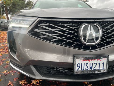 Used 2025 Acura RDX SH-AWD w/ Technology Package image 12