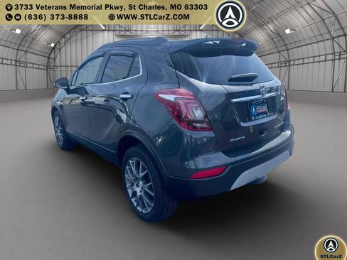 Used 2018 Buick Encore Sport Touring FWD image 5
