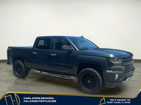 Used 2017 Chevrolet Silverado 1500 LTZ Z71 w/ LTZ Plus Package AWD/4WD image 9