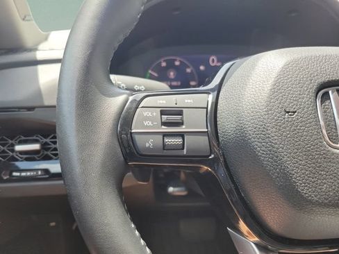 Used 2023 Honda Accord Touring image 20