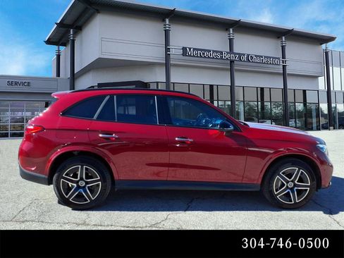 Used 2026 Mercedes-Benz GLC 300 4MATIC image 2
