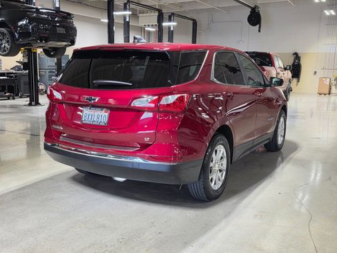 Used 2021 Chevrolet Equinox LT w/ LPO, Chrome Package image 7