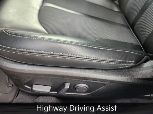 Used 2023 Kia K5 GT-Line image 11