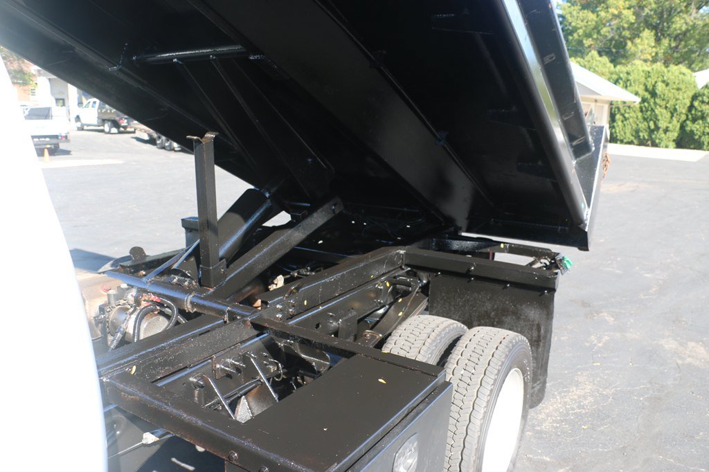 Used 2022 RAM 5500 Tradesman AWD/4WD image 33