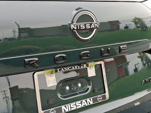 New 2026 Nissan Rogue Dark Armor AWD/4WD image 5