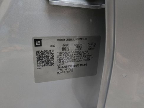 Used 2019 Chevrolet Malibu LS FWD image 33