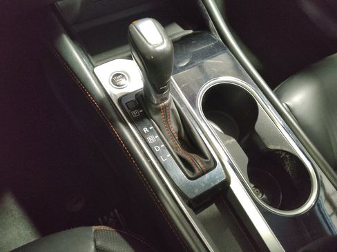 Used 2025 Nissan Altima 2.5 SR image 26