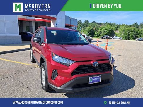 Used 2019 Toyota RAV4 LE AWD/4WD image 9