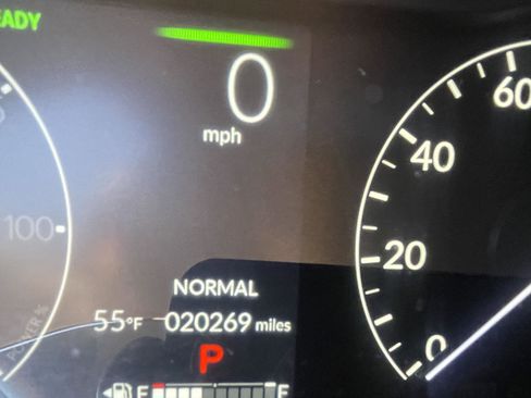 Used 2024 Honda CR-V Sport Touring image 21