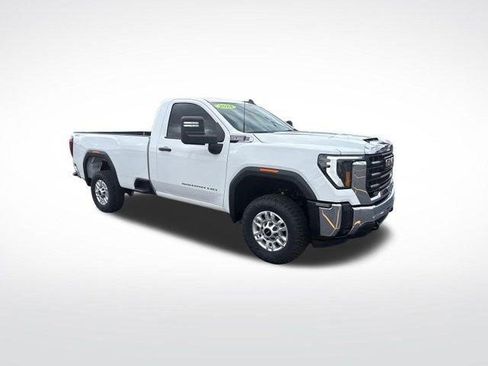 Certified 2024 GMC Sierra 2500 Pro w/ Convenience Package image 7