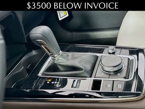 New 2025 MAZDA CX-30 2.5 Turbo w/ Premium Plus Pkg image 17