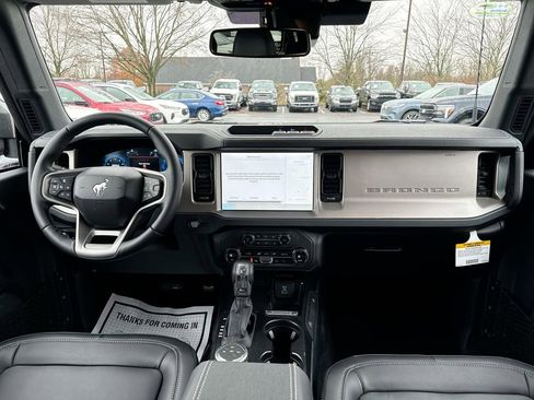 New 2025 Ford Bronco Outer Banks image 10