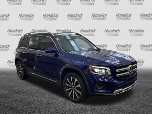 Used 2021 Mercedes-Benz GLB 250 image 2