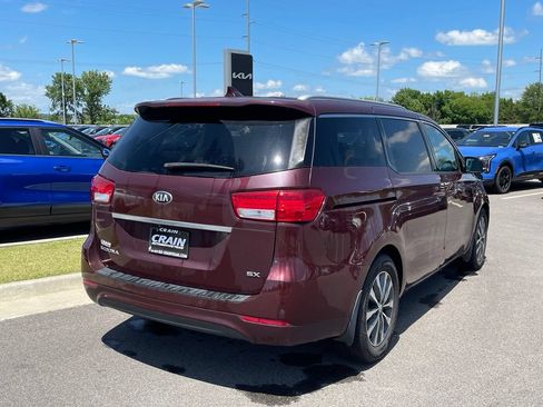 Used 2018 Kia Sedona SX FWD image 7