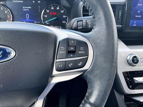 Used 2023 Ford Explorer XLT w/ Equipment Group 202A AWD/4WD image 20