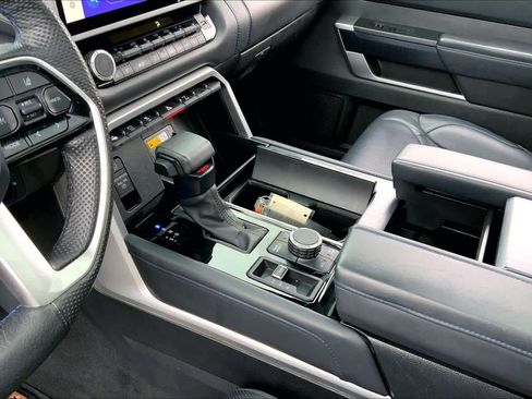 Used 2024 Toyota Tundra Platinum w/ TRD Off-Road Package image 17