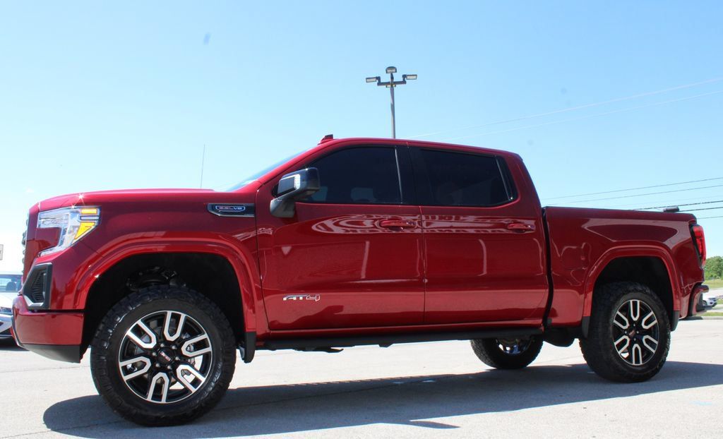 Used 2021 GMC Sierra 1500 AT4 w/ Off-Road Performance Package AWD/4WD image 5