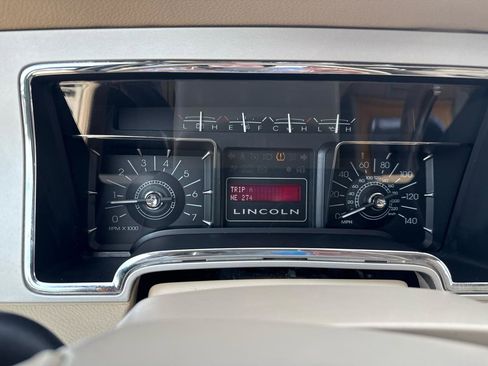Used 2007 Lincoln Navigator 4WD image 16