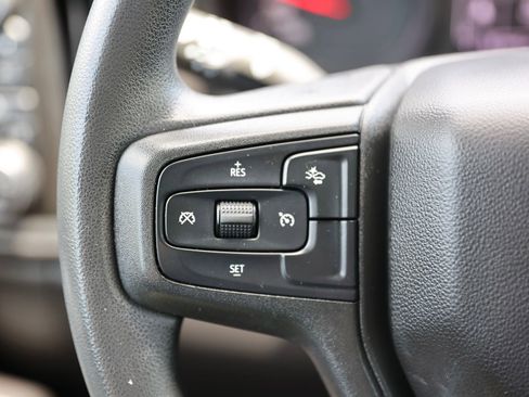 Used 2023 Chevrolet Silverado 1500 Custom AWD/4WD image 40