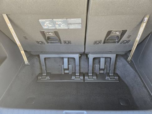 New 2026 Kia Carnival SX Prestige FWD image 26