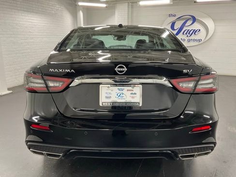 Used 2023 Nissan Maxima SV w/ Floor Mat Group image 4