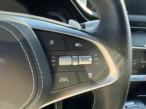 Used 2024 Genesis GV70 3.5T Sport image 29