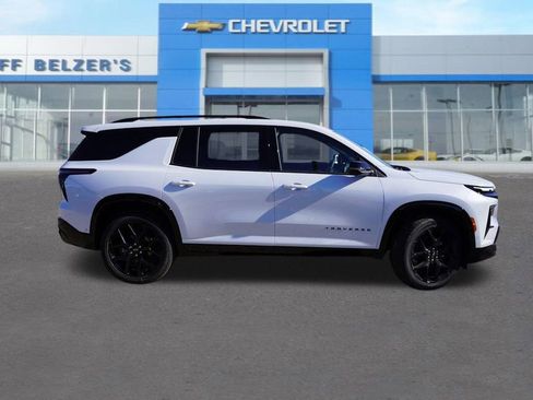 New 2026 Chevrolet Traverse RS image 2