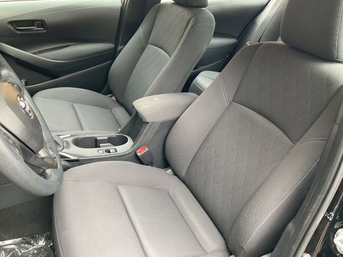 Used 2024 Toyota Corolla LE FWD image 27