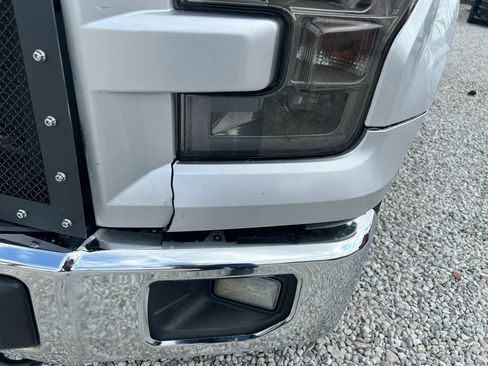 Used 2015 Ford F150 XLT AWD/4WD image 4